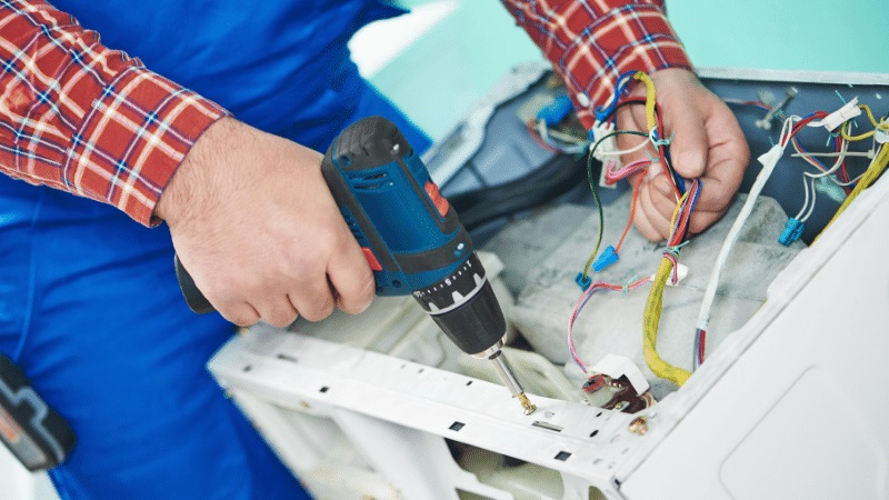 Başakşehir Grundig Grundig çamaşır makinesi kart tamiri – Su almama arızası orijinal parça ile giderildi. - Teknik servis örneği